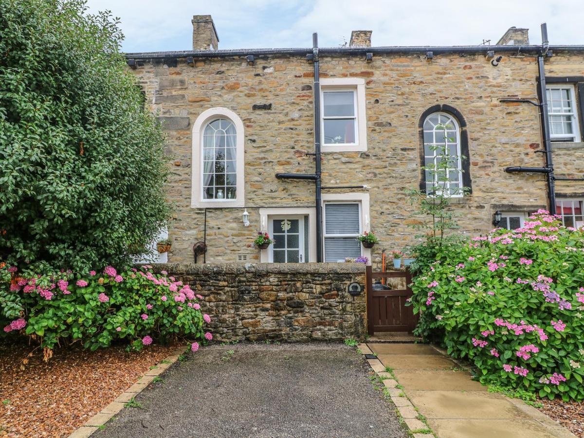 Daisy'S Holiday Cottage Скиптън Екстериор снимка